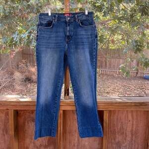 Johnny Was Sasson High Waisted Medium Wash Straight Leg Jeans Size 33